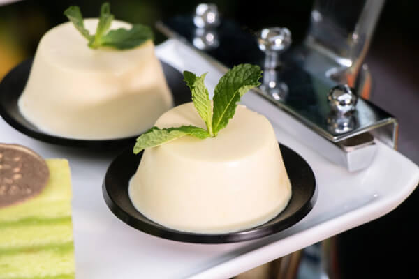 Cách làm panna cotta sầu riêng.